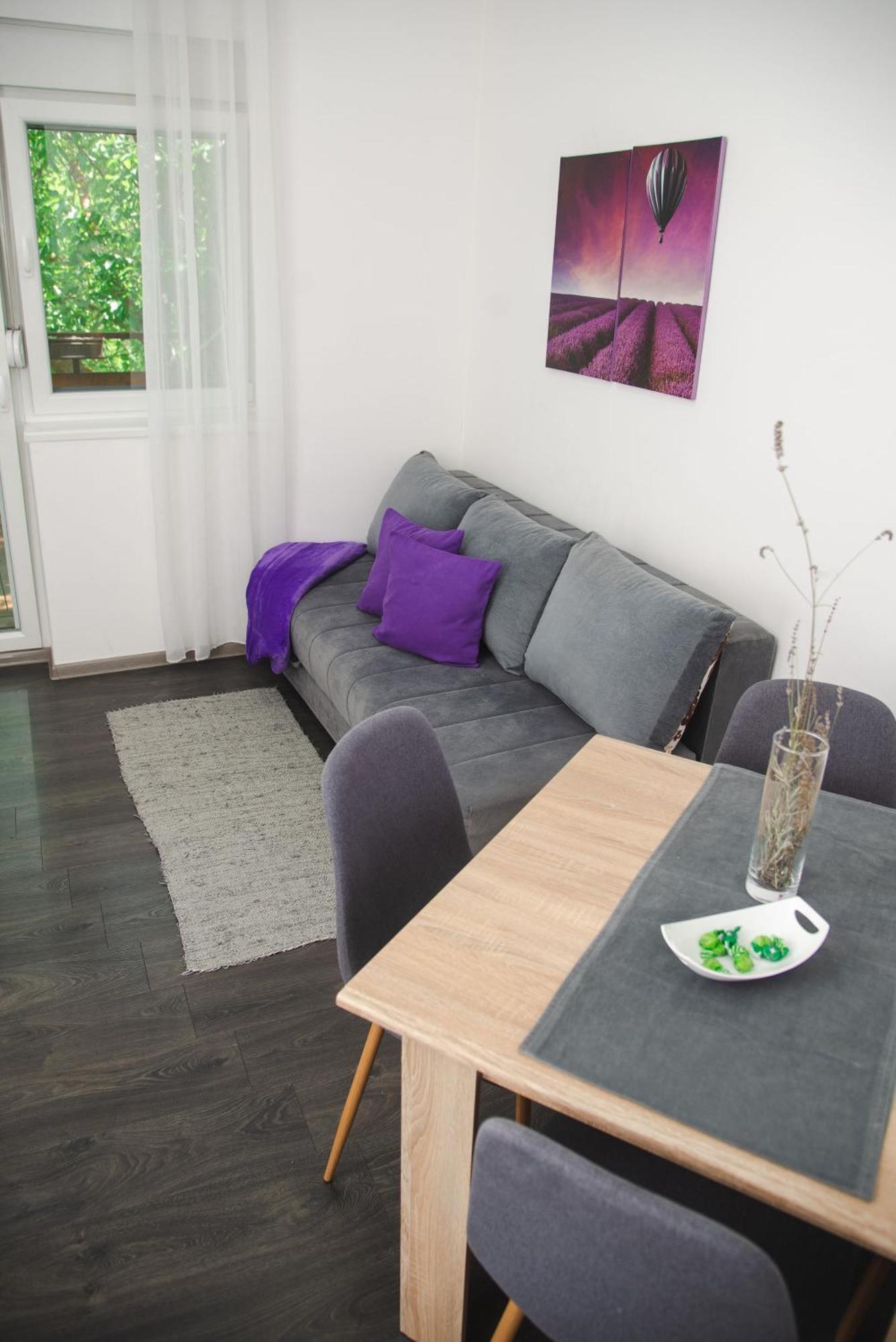 Apartmani Maslacak Vrdnik Exterior photo